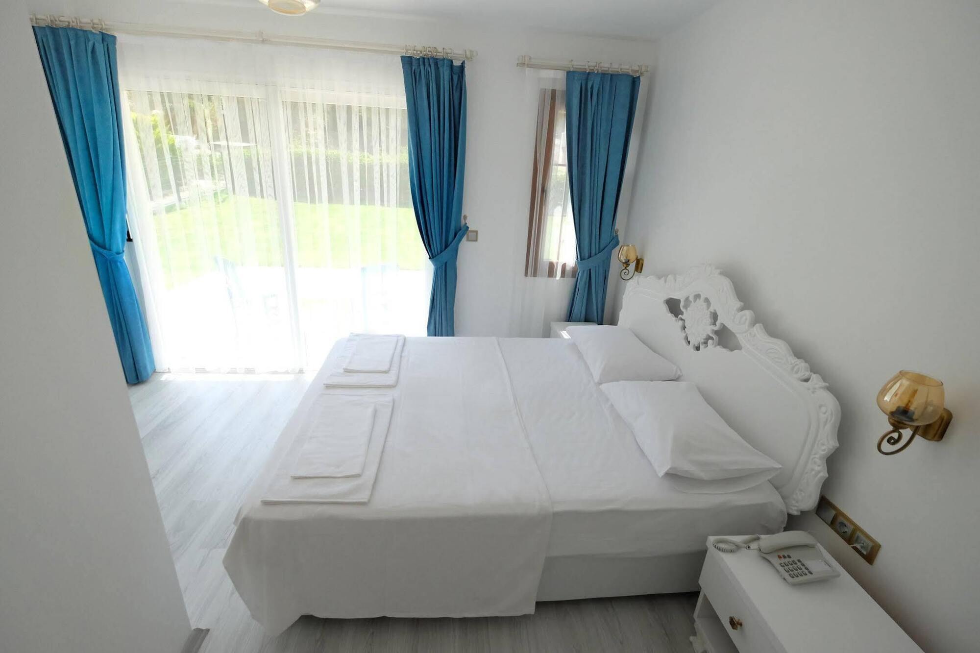Bugra Alacati (Adults Only) Kültér fotó